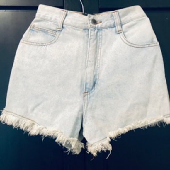 '80s Made in USA Jean Shorts - Picture 3 of 7